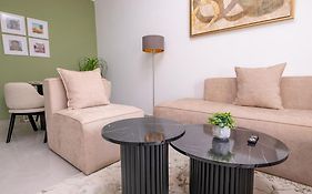 Tradition Meets Modern: 2Br Flat In Rabat Hassan